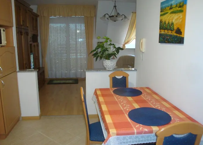 Apartment Holiv