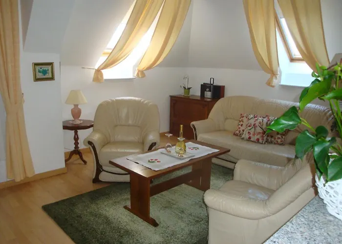 Apartment Holiv