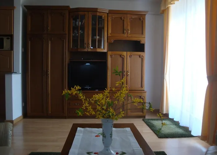 Apartment Holiv