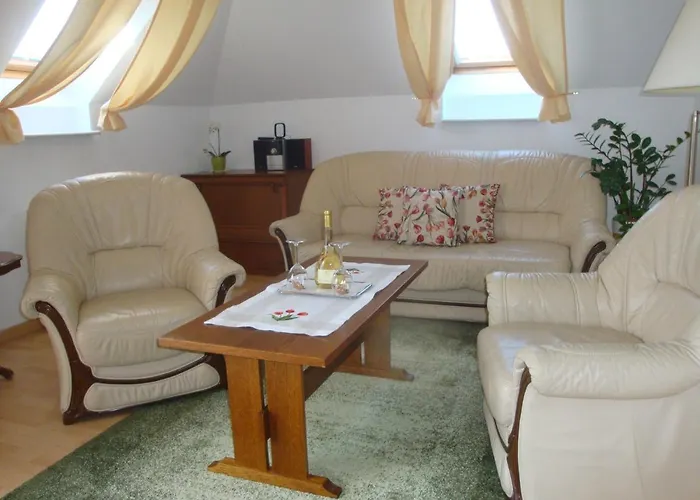 Apartment Holiv *